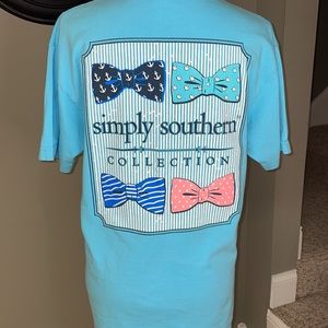 Simply Southern Medium Short sleeve T shirt.